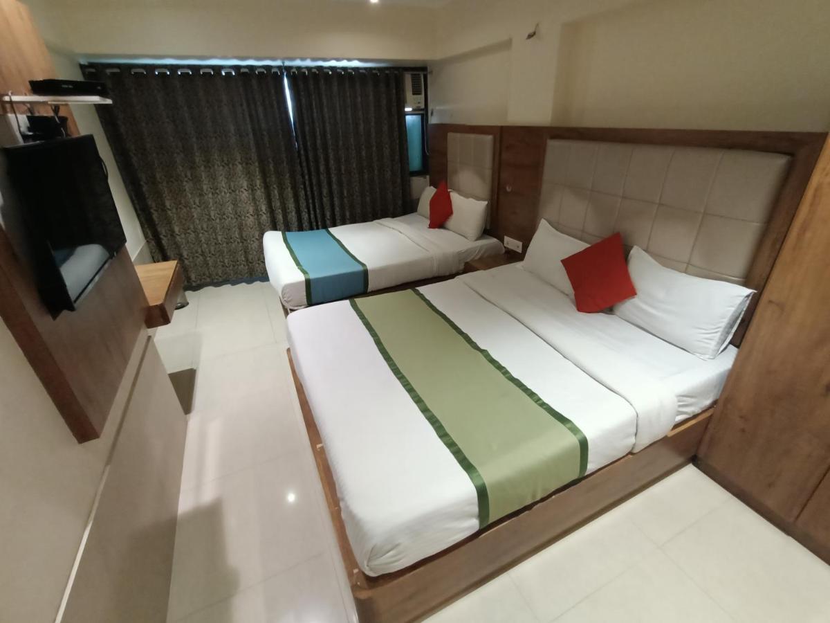 Fabhotel Regal Inn Bombaj Exteriér fotografie