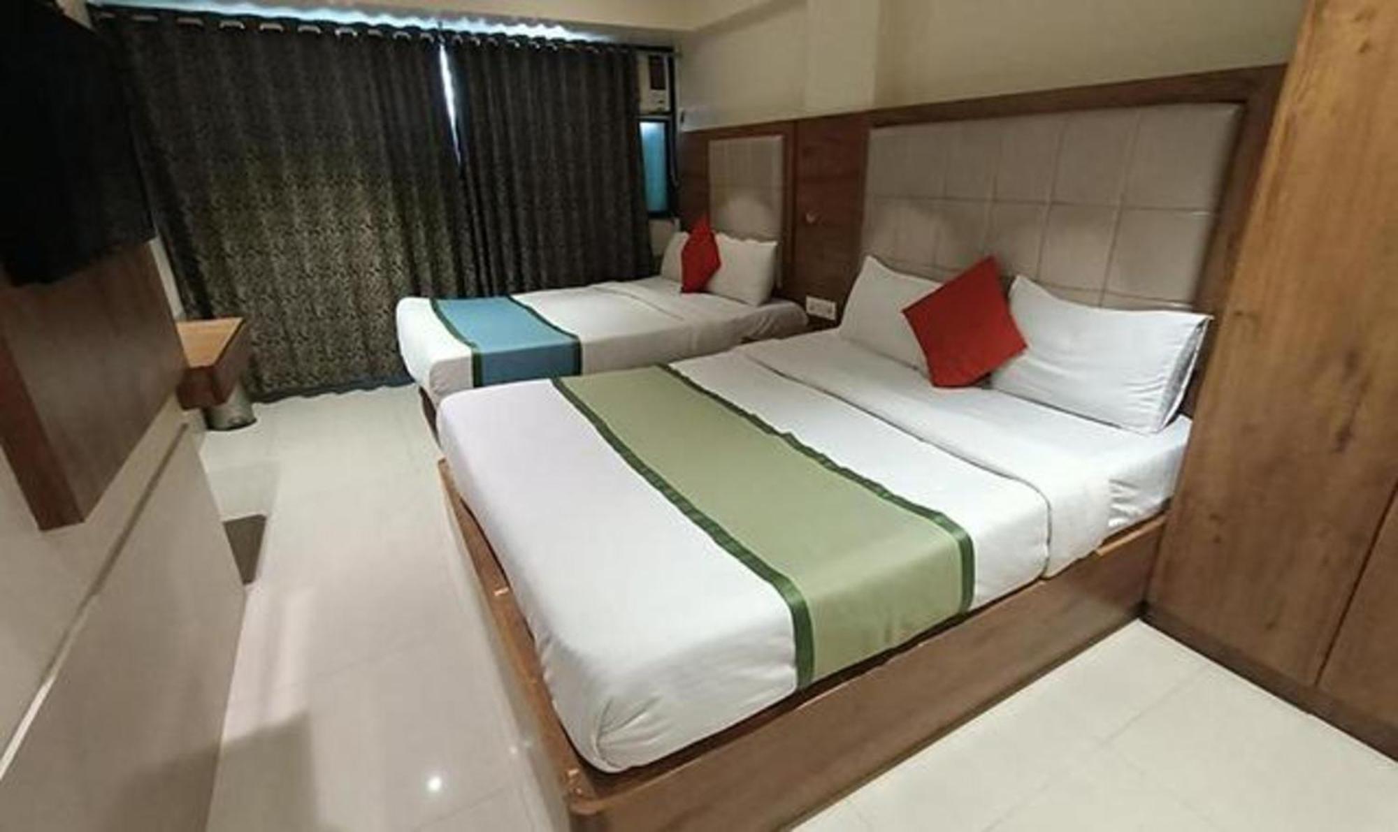 Fabhotel Regal Inn Bombaj Exteriér fotografie